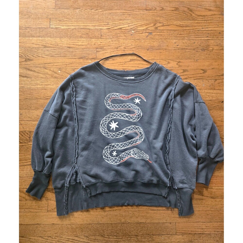 Free People We the Free Charcoal Snake Graphic Camden Sweatshirt Size XS
